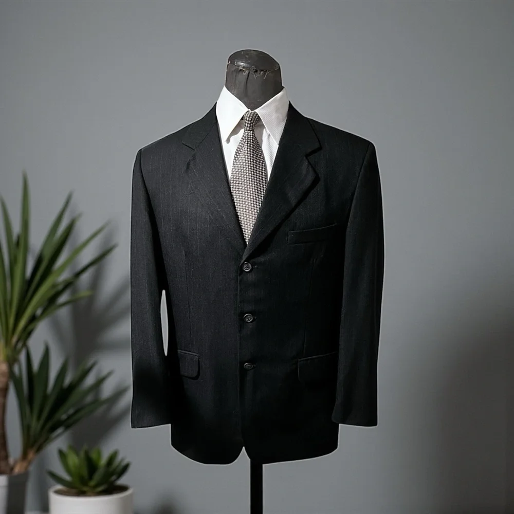 Classic Gray Men's Blazer with a slightly Blue Pinstripe very Subtle☑️VEN50 - Picture 3 of 12